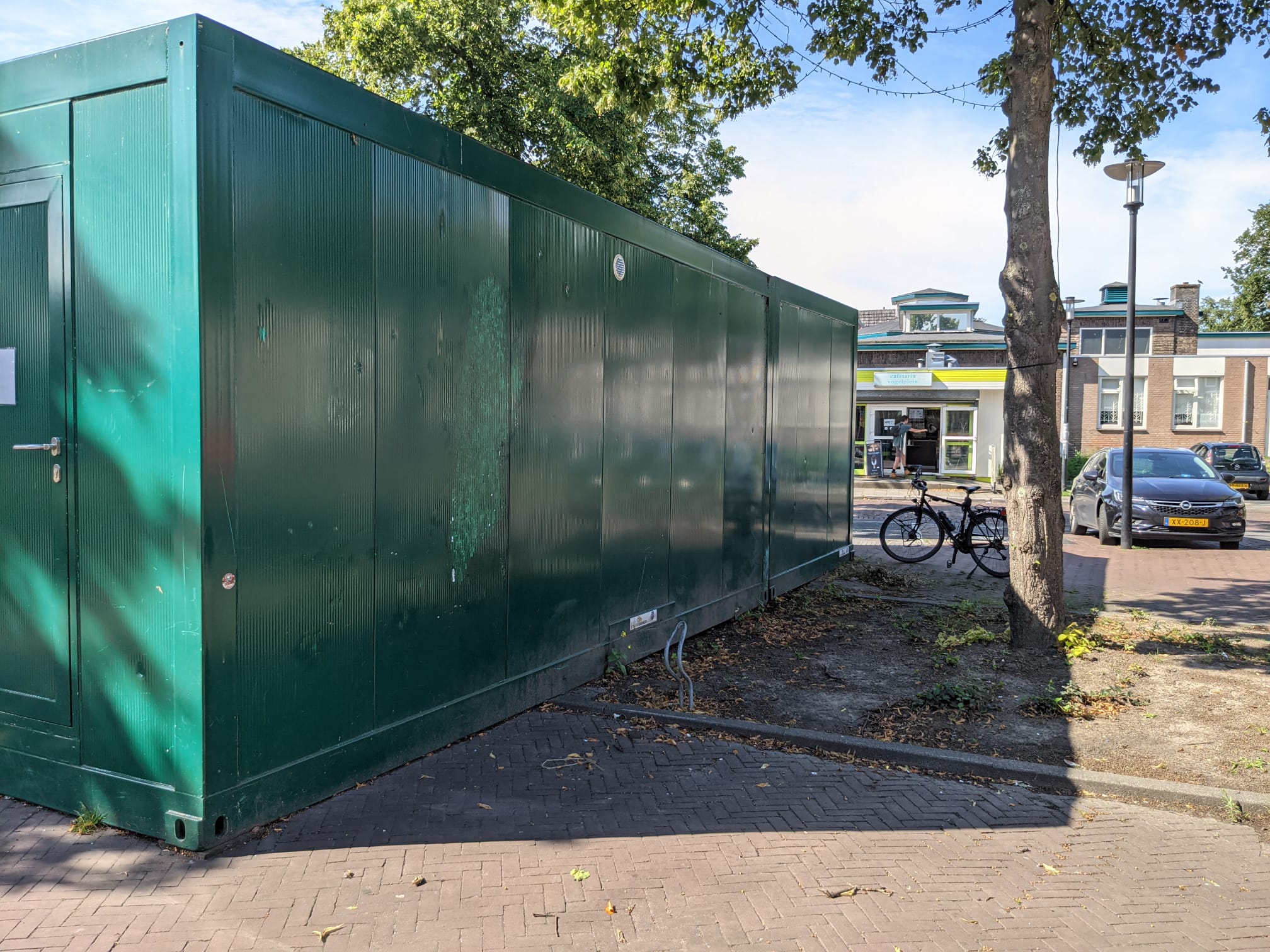 Versteende bouwlocatie in Dordrecht aan het Vogelplein